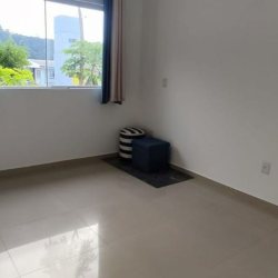 Casa Residencial com 84m², 2 quartos, 2 suítes, 2 garagens, no bairro Ingleses em Florianópolis