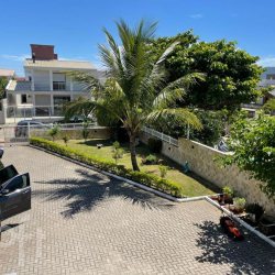 Casa Residencial com 250m², 4 quartos, 3 suítes, 3 garagens, no bairro Praia do Sonho em Palhoça