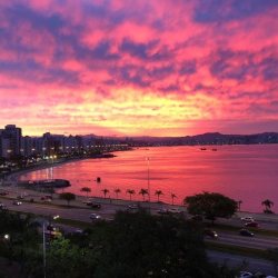 Apartamentos com 226m², 4 quartos, 1 suíte, 2 garagens, no bairro Agronômica em Florianópolis