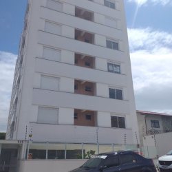 Apartamentos com 68m², 2 quartos, 1 suíte, 2 garagens, no bairro Coloninha em Florianópolis