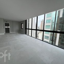 Apartamentos com 135m², 4 quartos, 4 suítes, 3 garagens, no bairro Centro em Balneário Camboriú