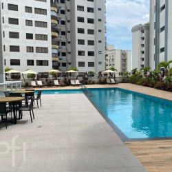 Apartamentos com 101m², 3 quartos, 1 suíte, 2 garagens, no bairro Agronômica em Florianópolis