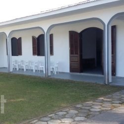 Casa Residencial com 200m², 3 quartos, 2 garagens, no bairro Praia do Sonho em Palhoça