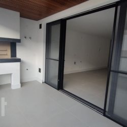 Apartamentos com 134m², 3 quartos, 3 suítes, 2 garagens, no bairro João Paulo em Florianópolis