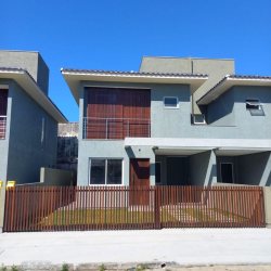 Casa Residencial com 134m², 3 quartos, 1 suíte, 1 garagem, no bairro Campeche Sul em Florianópolis