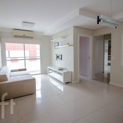 Apartamentos com 81m², 3 quartos, 1 suíte, 1 garagem, no bairro Córrego Grande em Florianópolis