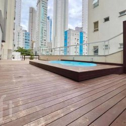 Apartamentos com 65m², 2 quartos, 1 garagem, no bairro Pioneiros em Balneário Camboriú