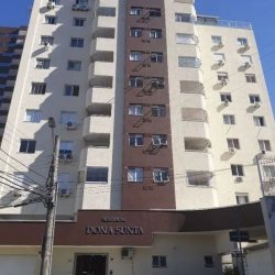 Apartamentos com 75m², 2 quartos, 1 suíte, no bairro Centro em Florianópolis