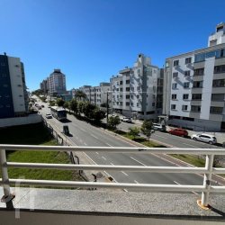 Apartamentos com 123m², 3 quartos, 1 suíte, 2 garagens, no bairro Capoeiras em Florianópolis