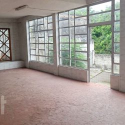 Casa Residencial com 274m², 4 quartos, no bairro Estreito em Florianópolis