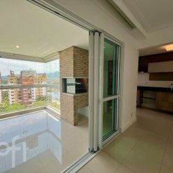 Apartamentos com 99m², 3 quartos, 2 garagens, no bairro Itacorubi em Florianópolis