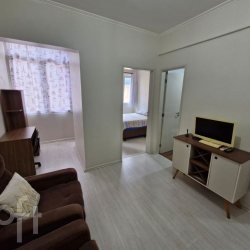 Apartamentos com 39m², 1 quarto, no bairro Centro em Florianópolis