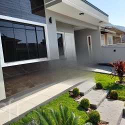 Casa Residencial com 102m², 3 quartos, 1 suíte, 1 garagem, no bairro Madri em Palhoça