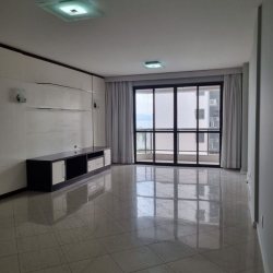 Apartamentos com 133m², 3 quartos, 1 suíte, 2 garagens, no bairro Agronômica em Florianópolis