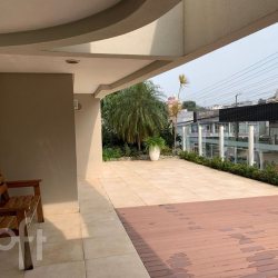 Apartamentos com 84m², 3 quartos, 1 suíte, 2 garagens, no bairro Capoeiras em Florianópolis