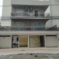 Apartamentos com 74m², 2 quartos, 1 garagem, no bairro Centro em Balneário Camboriú