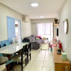 Apartamentos com 80m², 3 quartos, 1 suíte, 2 garagens, no bairro Pantanal em Florianópolis