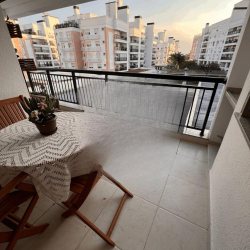 Apartamentos com 104m², 3 quartos, 2 garagens, no bairro Abraão em Florianópolis