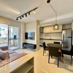 Apartamentos com 76m², 2 quartos, 1 suíte, 1 garagem, no bairro Itacorubi em Florianópolis