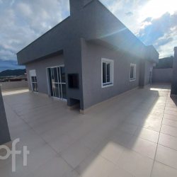 Apartamentos com 213m², 3 quartos, 1 suíte, 2 garagens, no bairro Ingleses em Florianópolis