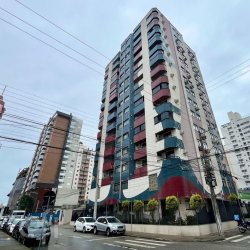 Apartamentos com 69m², 2 quartos, 1 suíte, no bairro Campinas em São José