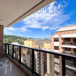 Apartamentos com 185m², 4 quartos, 4 suítes, 2 garagens, no bairro Itacorubi em Florianópolis