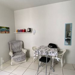 Apartamentos com 29m², 1 quarto, no bairro Centro em Florianópolis