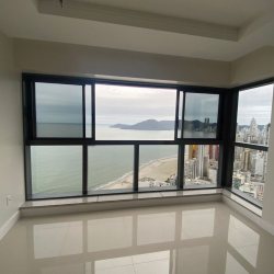 Apartamentos com 182m², 4 quartos, 4 suítes, 3 garagens, no bairro Centro em Balneário Camboriú