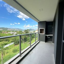 Apartamentos com 94m², 3 quartos, 1 suíte, 1 garagem, no bairro Saco Grande em Florianópolis