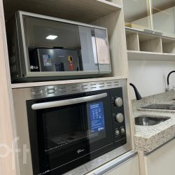 Apartamentos com 36m², 1 quarto, 1 garagem, no bairro Agronômica em Florianópolis