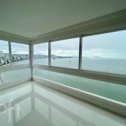 Apartamentos com 410m², 7 quartos, 7 suítes, 5 garagens, no bairro Barra Sul em Balneário Camboriú