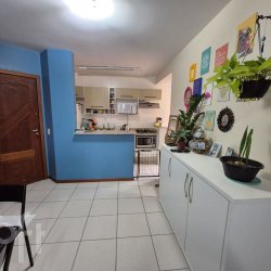 Apartamentos com 56m², 2 quartos, 1 garagem, no bairro Costeira do Pirajubaé em Florianópolis