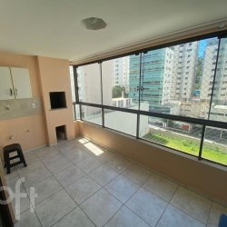 Apartamentos com 87m², 2 quartos, 1 suíte, 1 garagem, no bairro Pioneiros em Balneário Camboriú