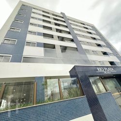 Apartamentos com 85m², 2 quartos, 1 suíte, 2 garagens, no bairro Coloninha em Florianópolis