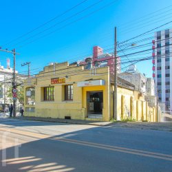 Casa Residencial com 393m², 6 quartos, no bairro Centro em Florianópolis