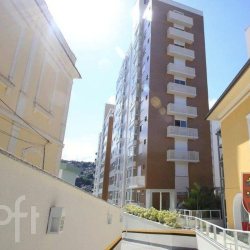 Apartamentos com 50m², 2 quartos, 1 suíte, no bairro Centro em Florianópolis