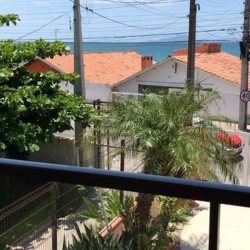 Casa Residencial com 48m², 9 quartos, 2 suítes, 4 garagens, no bairro Ingleses em Florianópolis