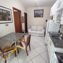 Apartamentos com 38m², 1 quarto, 1 garagem, no bairro Ingleses em Florianópolis