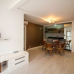 Apartamentos com 104m², 3 quartos, 1 suíte, 2 garagens, no bairro João Paulo em Florianópolis