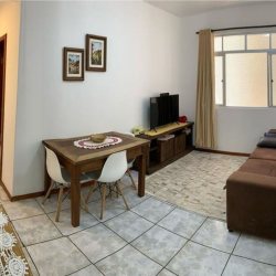 Apartamentos com 76m², 2 quartos, no bairro Centro em Florianópolis