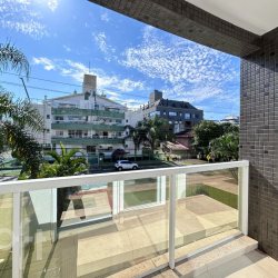 Apartamentos com 87m², 3 quartos, 1 suíte, 2 garagens, no bairro Jurere Leste em Florianópolis