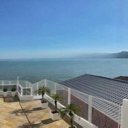 Casa Residencial com 360m², 4 quartos, 3 suítes, 4 garagens, no bairro João Paulo em Florianópolis