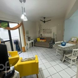 Apartamentos com 39m², 1 quarto, 1 garagem, no bairro Canasvieiras em Florianópolis