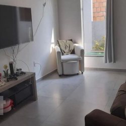 Casa Residencial com 130m², 3 quartos, 1 suíte, 2 garagens, no bairro Ponta das Canas em Florianópolis