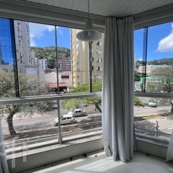 Apartamentos com 82m², 3 quartos, no bairro Centro em Florianópolis