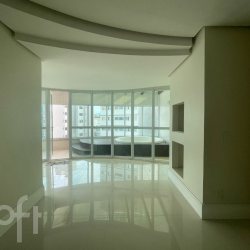 Apartamentos com 254m², 3 quartos, 3 suítes, 4 garagens, no bairro Centro em Balneário Camboriú