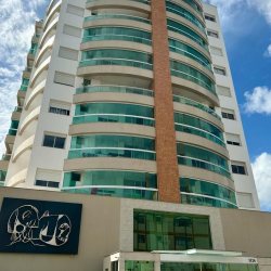 Apartamentos com 177m², 3 quartos, 1 suíte, no bairro Canto em Florianópolis