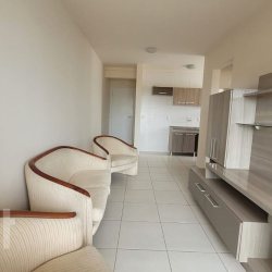 Apartamentos com 43m², 1 quarto, 1 suíte, 1 garagem, no bairro Canasvieiras em Florianópolis