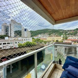 Apartamentos com 96m², 3 quartos, 1 suíte, 1 garagem, no bairro Centro em Florianópolis