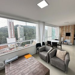 Apartamentos com 116m², 2 quartos, 2 suítes, 3 garagens, no bairro Pioneiros em Balneário Camboriú